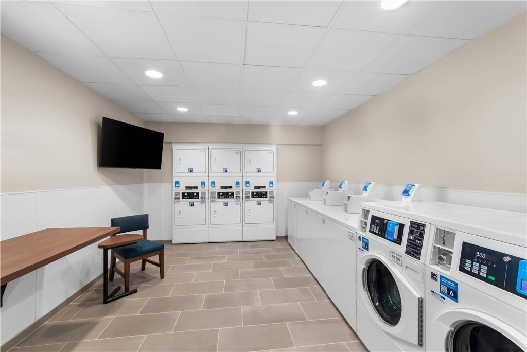 Everhome Suites Bastrop - photo 41