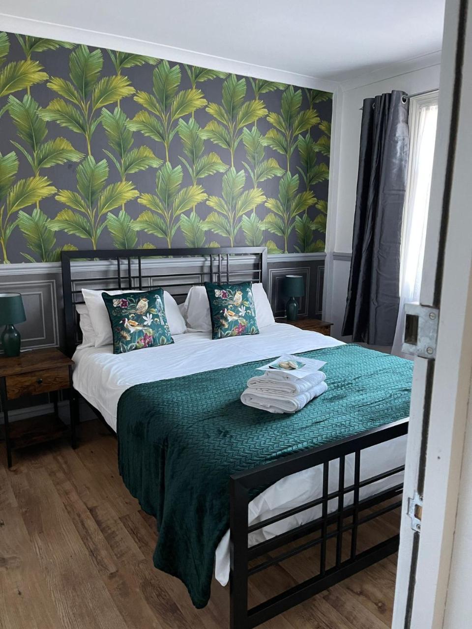 LilyRose Hotel - last minute hotel in Whitby