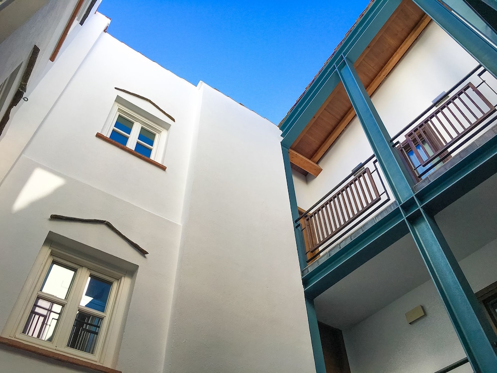 El Baciyelmo — 4-Star Luxury Hotel in Trujillo, Spain