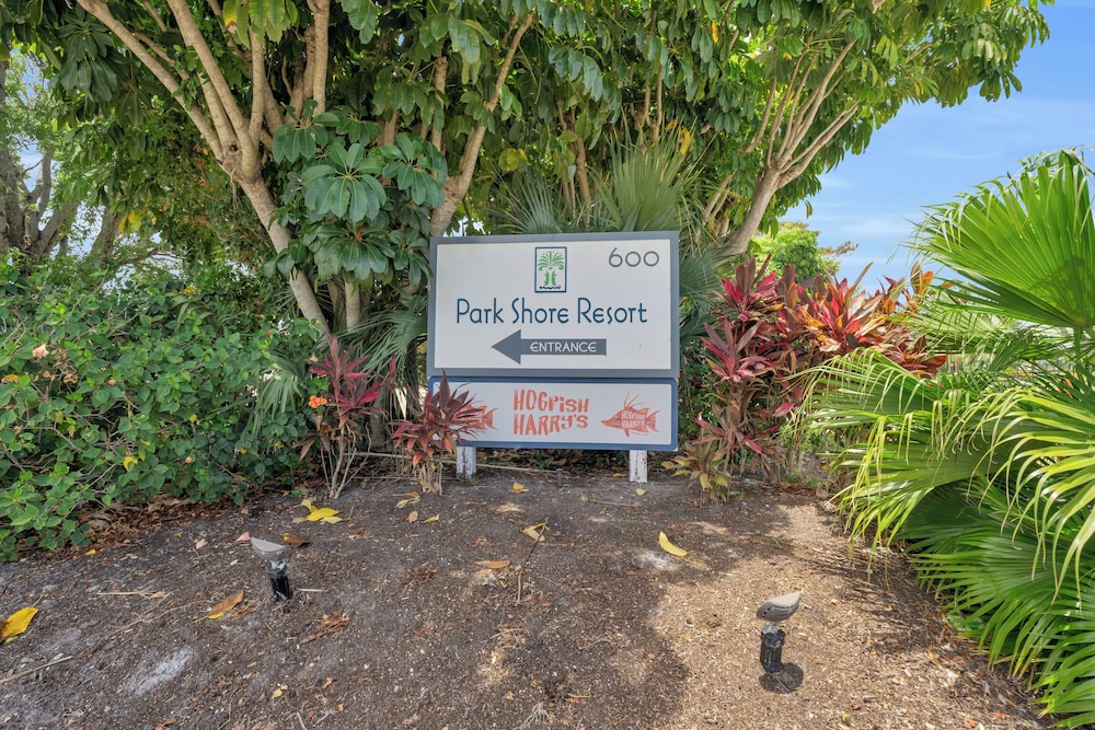 Park Shore Resort - photo 57