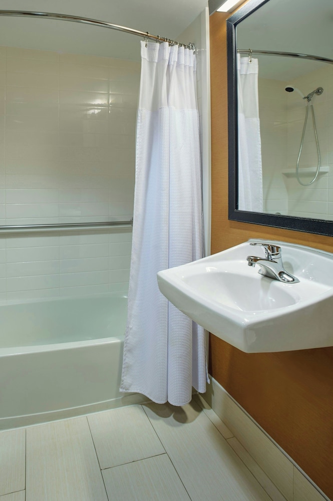 Fairfield by Marriott Kalamazoo West - photo 19