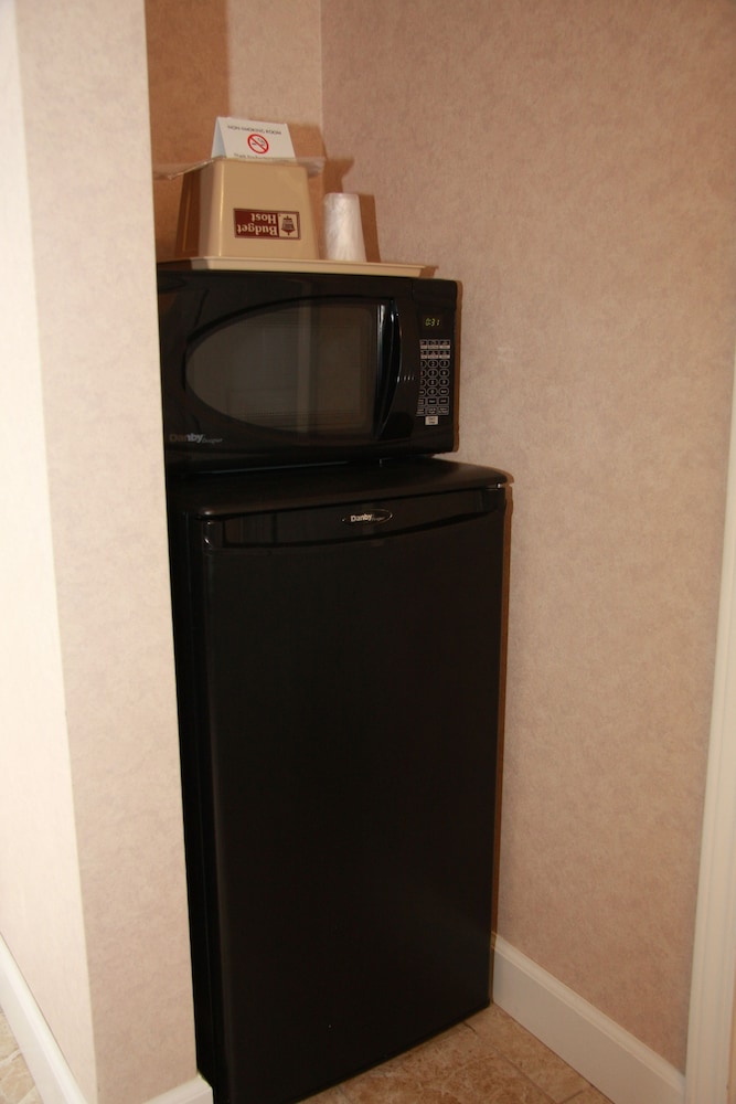 St. Ignace Budget Host Inn - photo 14