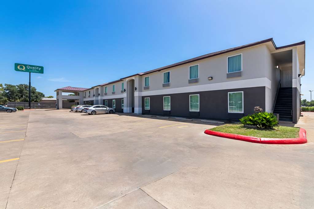 Quality Inn Bastrop — Bastrop — photo 5