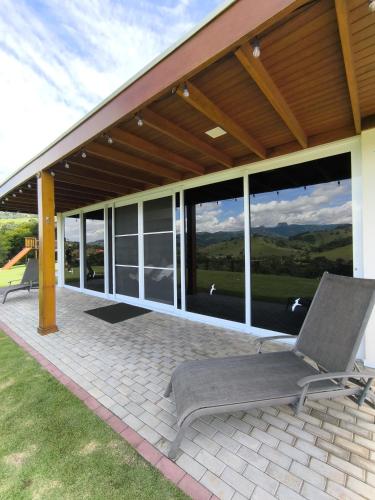 Aconchego da Serra com Hidro Vista e Conforto Total in Unknown City, Brasil