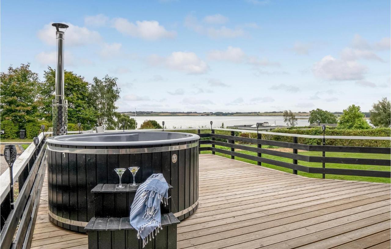 Amazing Home In Roslev With Wifi — 4-Star Luxury Hotel in None, Denmark