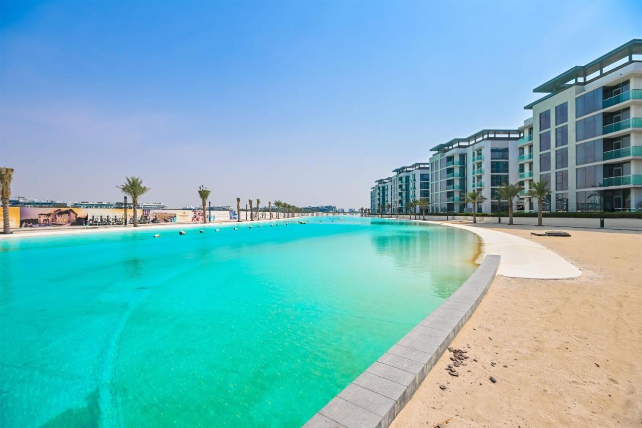 Stylish 1BR by the Lagoon in District One Meydan — 4-Star Luxury Hotel in Dubai, United Arab Emirates