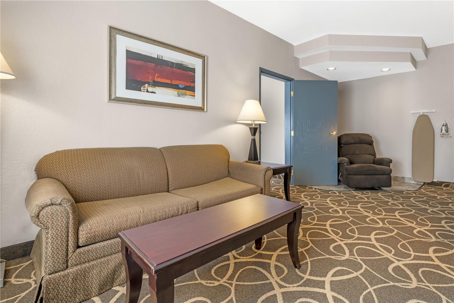 Best Western Plus Eau Claire Conference Center - photo 63
