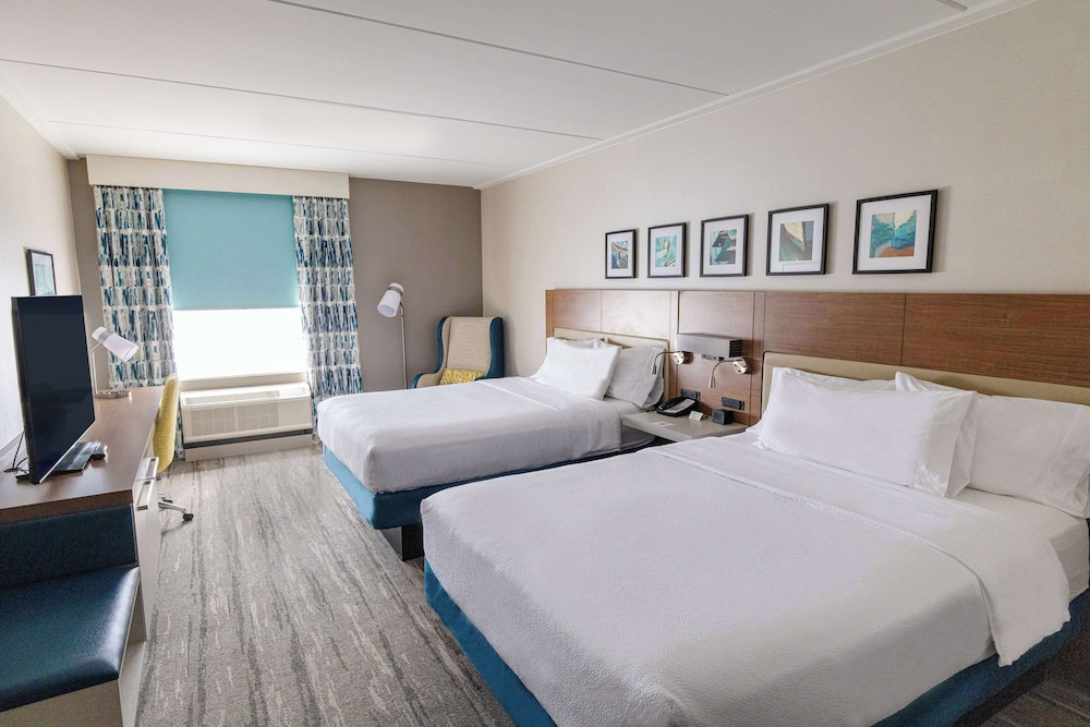 Hilton Garden Inn Lakewood - photo 27
