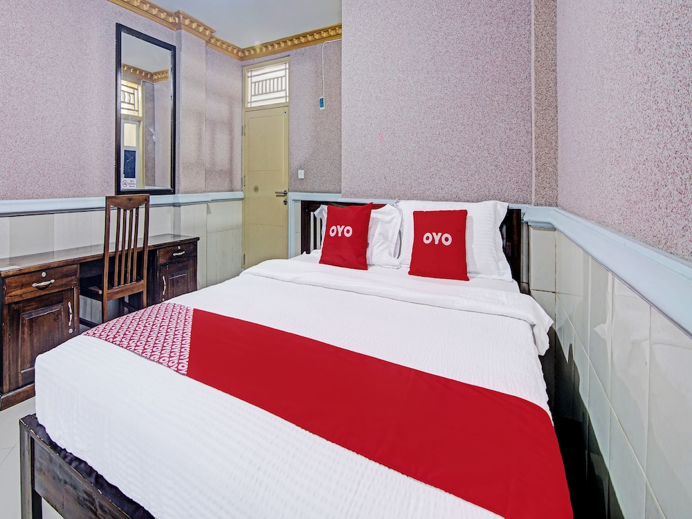 Hotel O Padang City Center Near Gunung Padang Formerly Hotel Fitriaendika in Padang, Indonesia