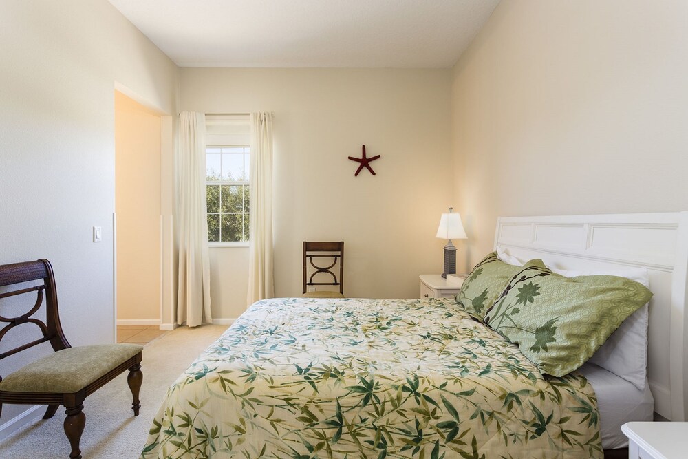 Reunion Resort by Intteli Fun Rentals - photo 5