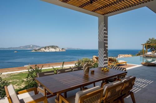 Thesan Villas — 4-Star Luxury Hotel in Zakynthos, Greece