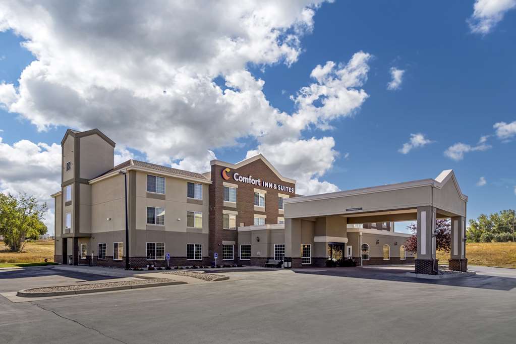 Comfort Inn & Suites Gillette near Campbell Medical Center - photo 2