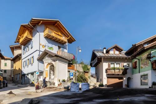 Camera Meridiana in Roncone, Italy