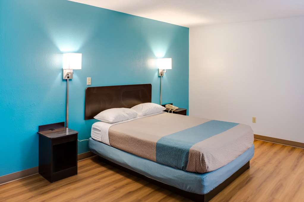 Motel6 Richmond IN - photo 16