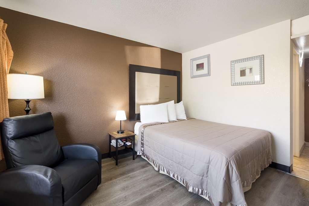 Knights Inn Sierra Vista - photo 19