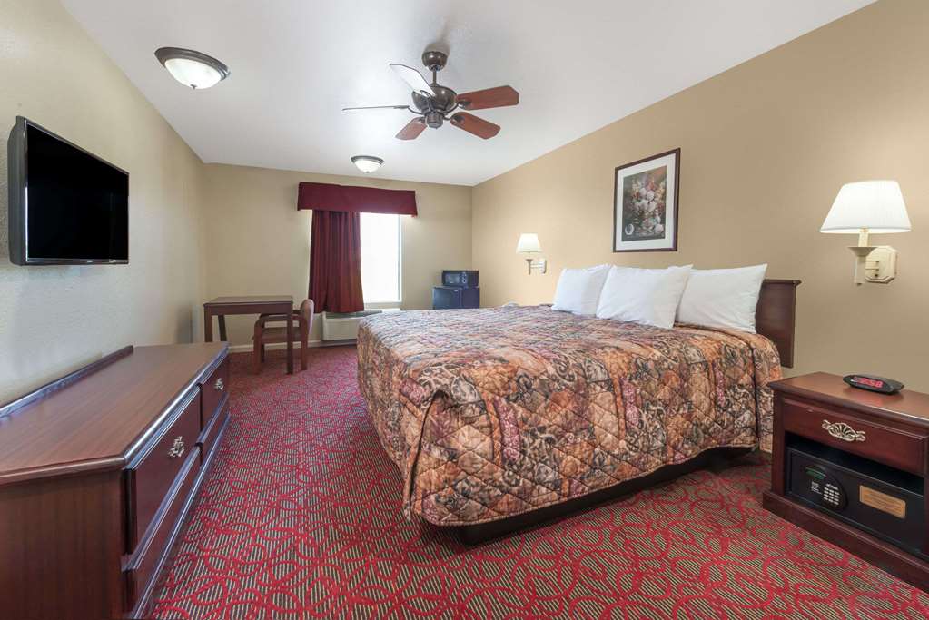Days Inn by Wyndham St Peters St Charles - photo 14