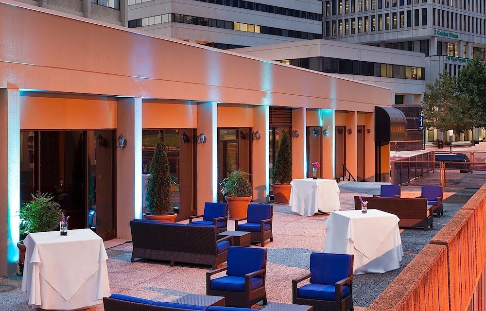 Crowne Plaza Baltimore Inner Harbor - photo 41