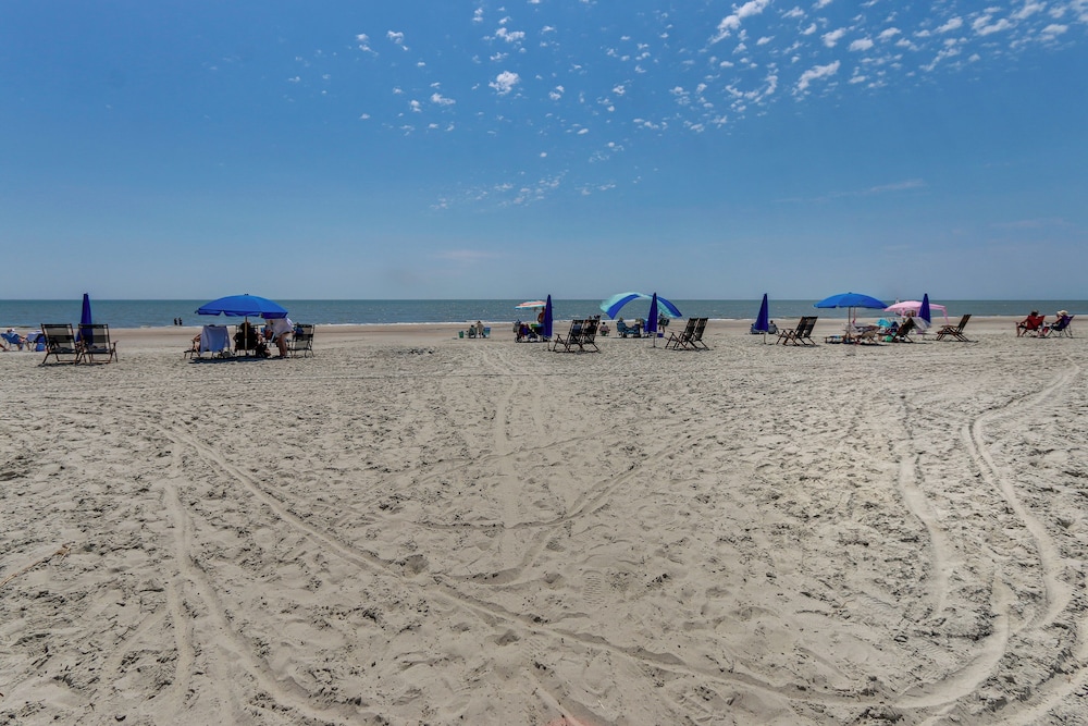 Walk to Beach: Resort Perks at Hilton Head Condo - photo 26