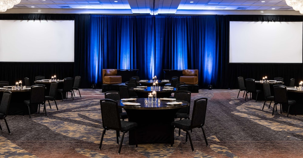 Embassy Suites by Hilton Portland Tigard - photo 71