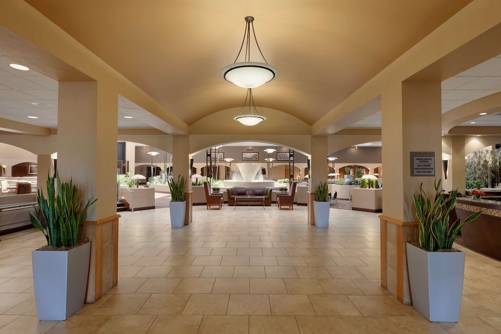 Embassy Suites by Hilton Kansas City International Airport - photo 6
