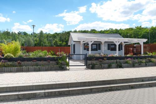 Ferienhaus Seebrise Marina Mücheln Geiseltalsee — hotel in Muecheln