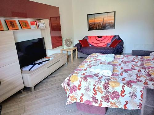 Trilocale Arco d'Augusto con box — 4-Star Luxury Hotel in Aosta, Italy