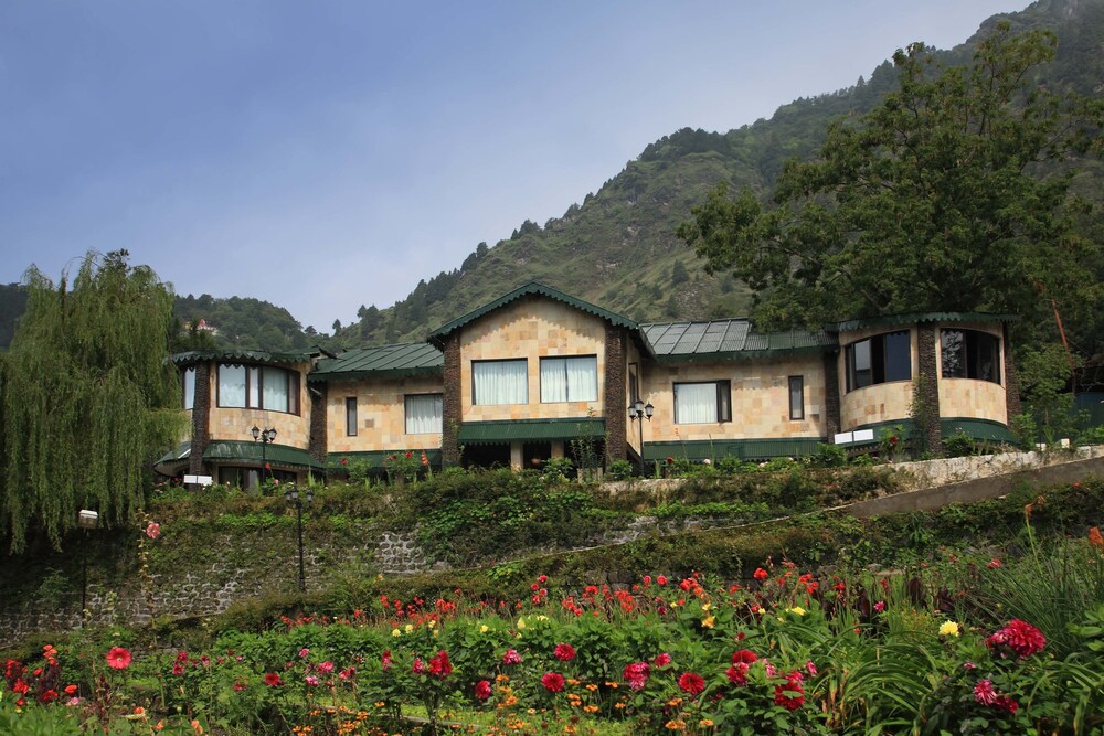 Shervani Hilltop Nainital — hotel in Naini Tal