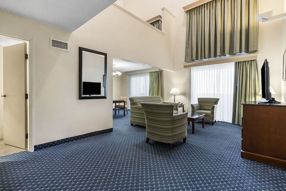 Thousand Hills Resort Hotel - photo 81