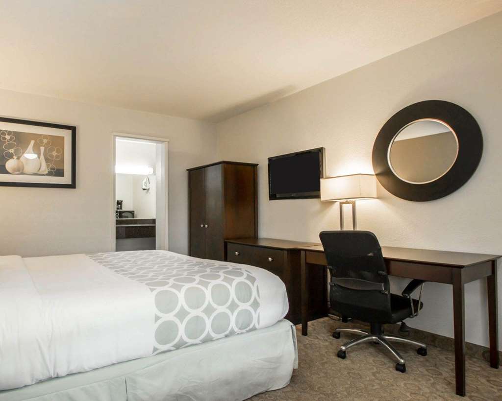 Rodeway Inn Los Angeles Convention Center - photo 11