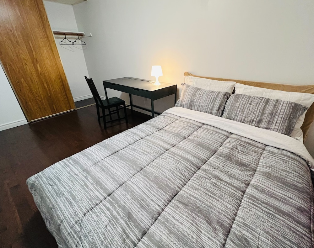ComfyHome - last minute hotel in Toronto