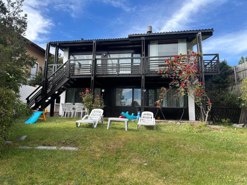 Gross Guest House — 4-Star Luxury Hotel in San Carlos De Bariloche, Argentina