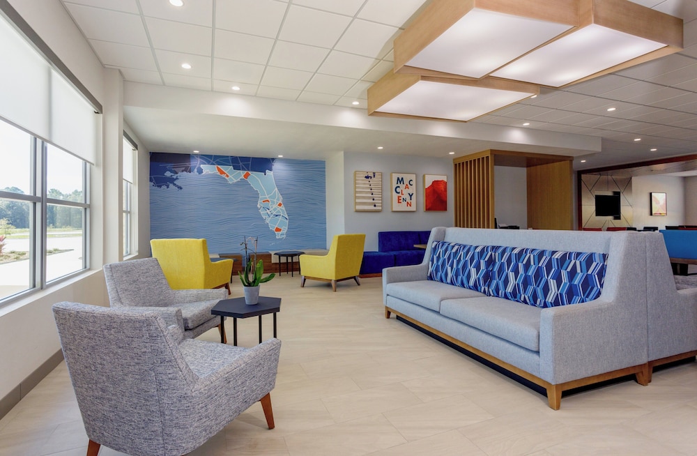 Holiday Inn Express & Suites Macclenny by IHG - photo 48
