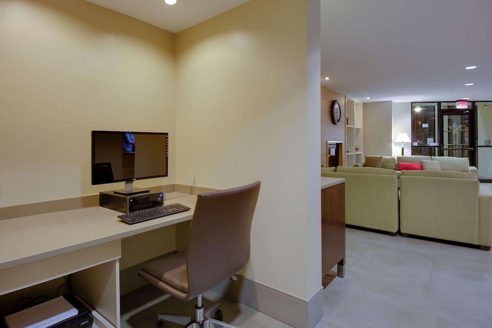 Country Inn & Suites by Radisson Frederick MD - photo 14