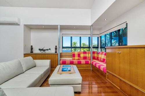 Vista Del Rio Pet Friendly 42 Riverview Street Evans Head in Evans Head, Australia