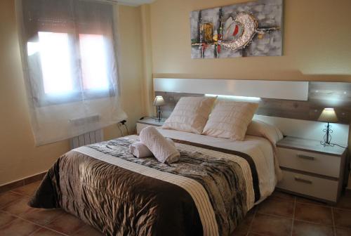 Viviendas de uso turistico Dulcinea — 4-Star Luxury Hotel in Ventas Con Pena Aguilera, Spain
