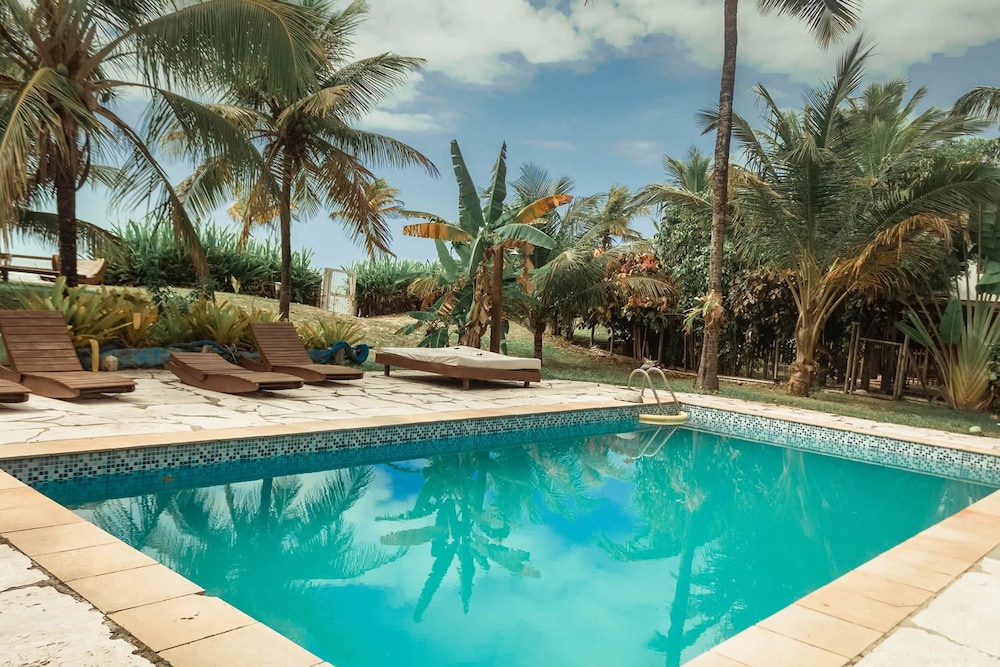 Villa Iamani — 4-Star Luxury Hotel in Porto Seguro, Brasil