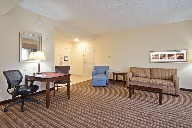 Hampton Inn by Hilton Gainesville Haymarket - photo 63