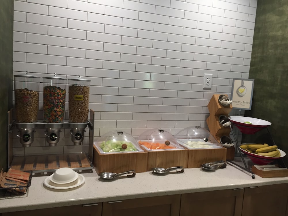 Fairfield Inn by Marriott Raleigh Airport RTP - photo 32
