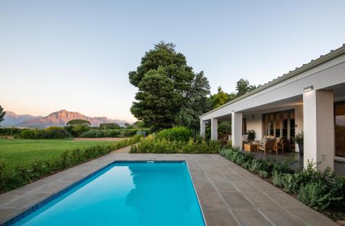 Fransmanskraal Accommodation Luxury Stellenbosch Farm Villa — 4-Star Luxury Hotel in Stellenbosch, South Africa