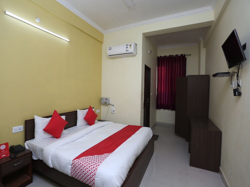 OYO 26931 Madhav Bhavan — hotel in Fyzabad
