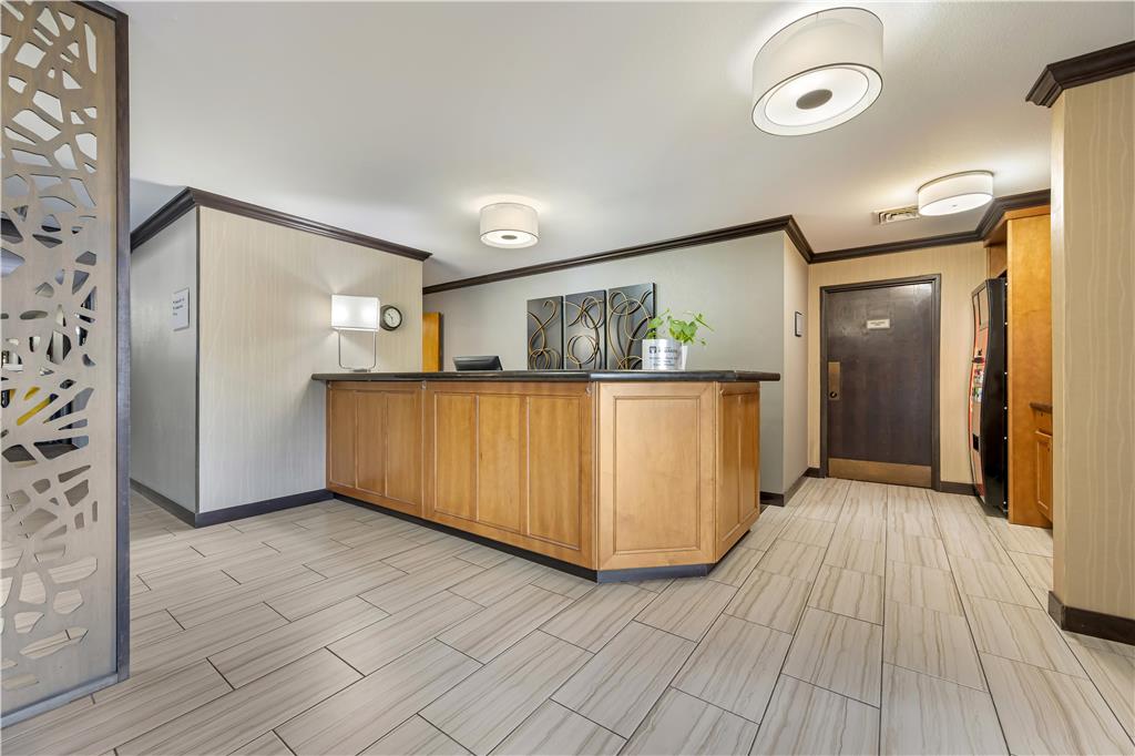 Best Western Black Hills Lodge - photo 34
