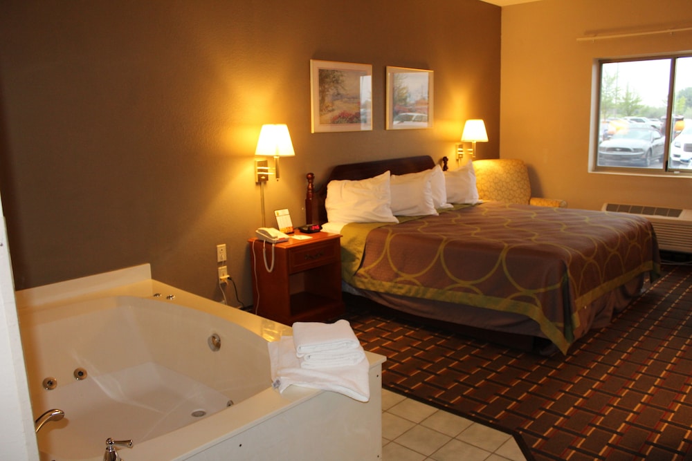 Super 8 by Wyndham Valparaiso - photo 5