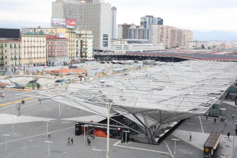 Pit Stop Napoli Centrale - carbon neutral hotel in Naples