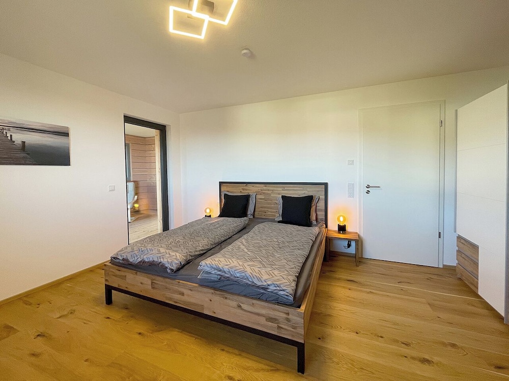 Eichen Chalet — 4-Star Luxury Hotel in Eichenberg, Austria