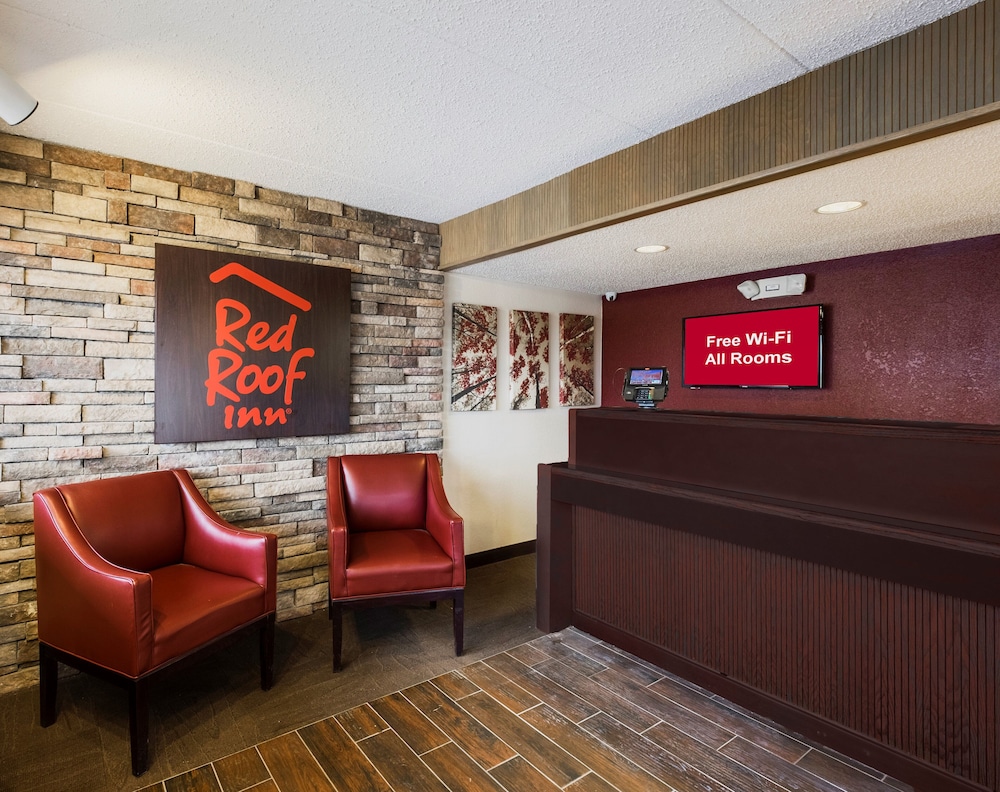 Red Roof Inn Indianapolis South - photo 2