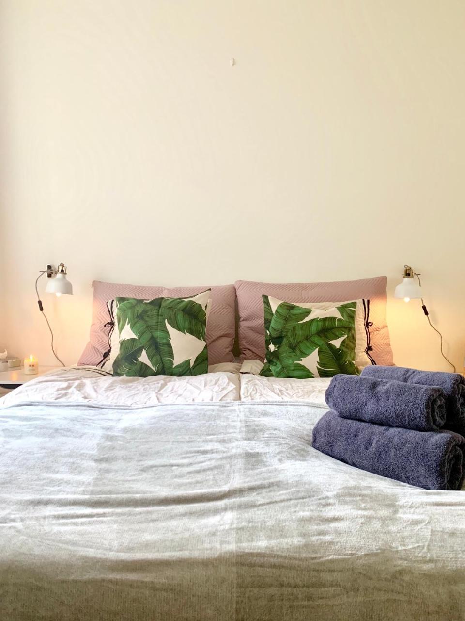 Cute Pug Guest Room — Copenhagen