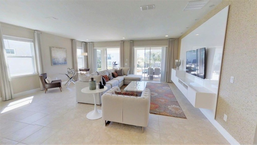 Aco246871 The Encore Club Resort 9 Bed 8.5 Baths Villa - photo 2