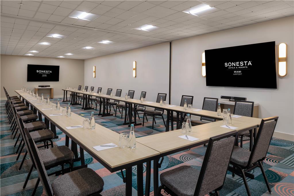 Sonesta Miami Airport - photo 49