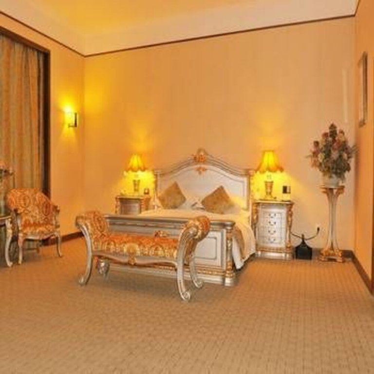 Longcheng Garden Hotel in Jixi, People's Republic of China