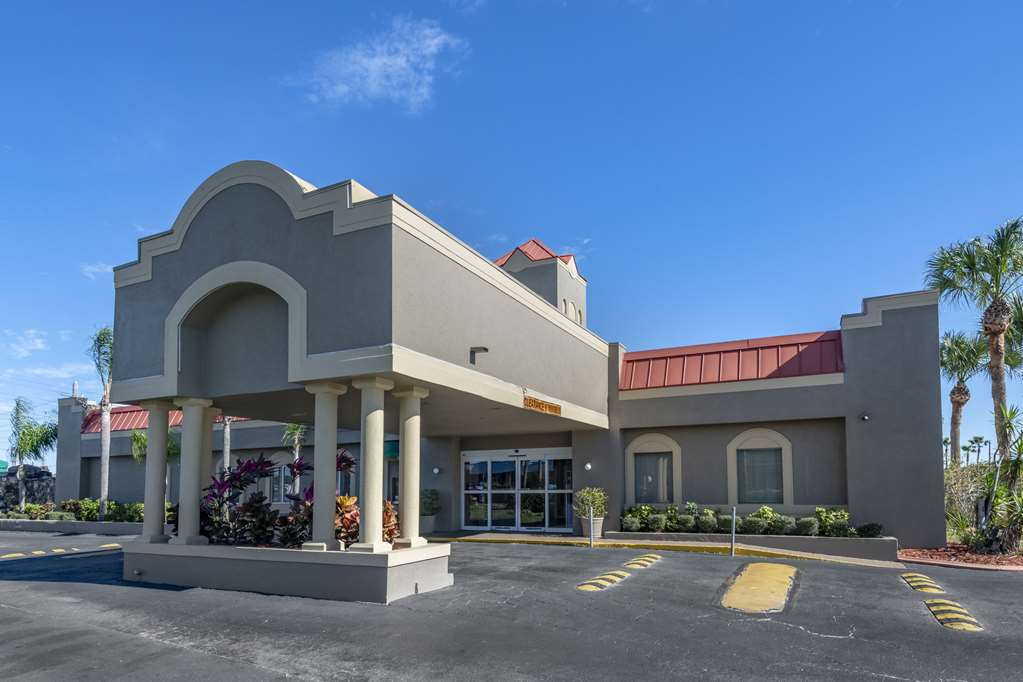 Quality Inn Kennedy Space Center - photo 3